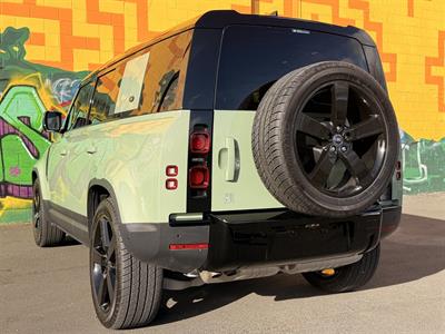 2023 Land Rover DEFENDER - Thumbnail