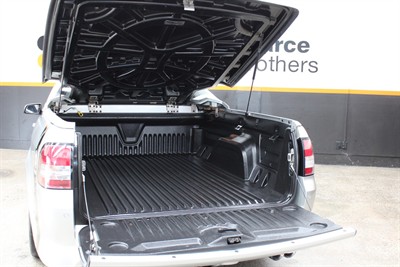 2008 Holden COMMDORE - Thumbnail