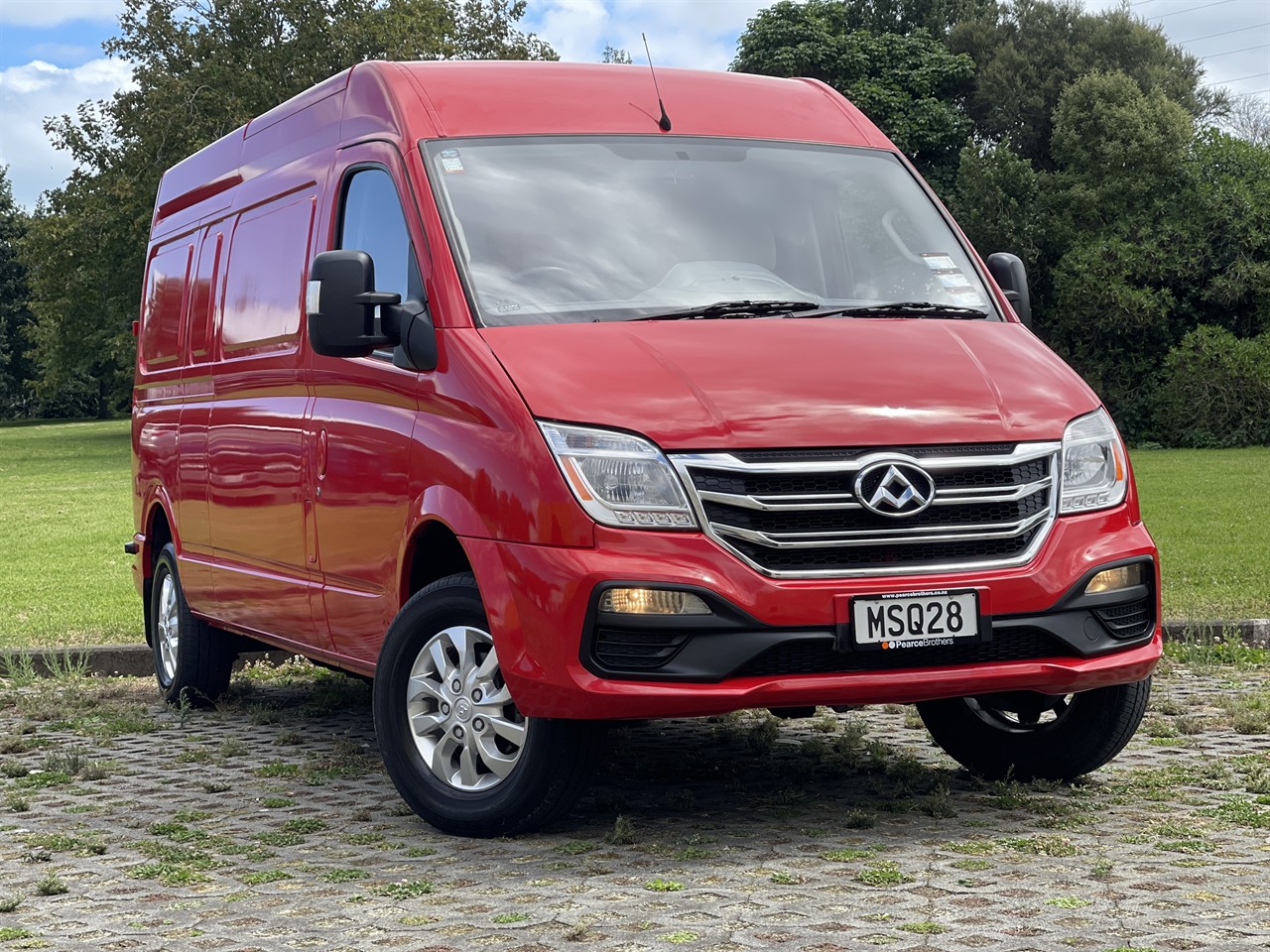 2020 LDV EV80
