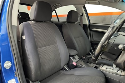 2013 Mitsubishi Lancer - Thumbnail