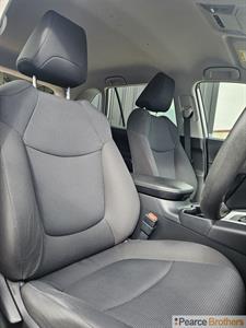 2019 Toyota RAV4 - Thumbnail