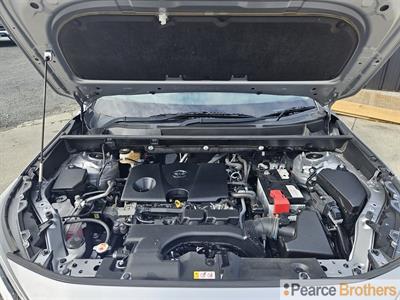2019 Toyota RAV4 - Thumbnail