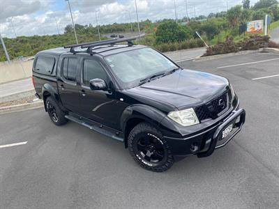 2010 Nissan Navara - Thumbnail