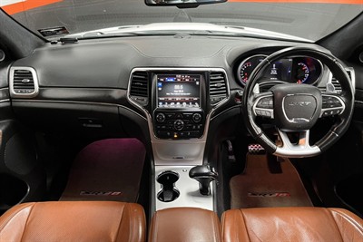 2014 Jeep Grand Cherokee - Thumbnail