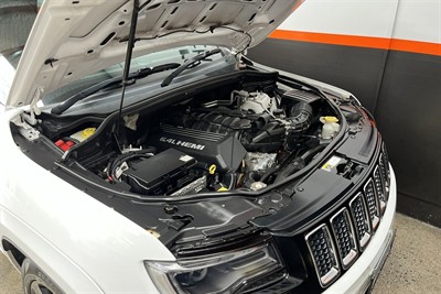 2014 Jeep Grand Cherokee - Thumbnail