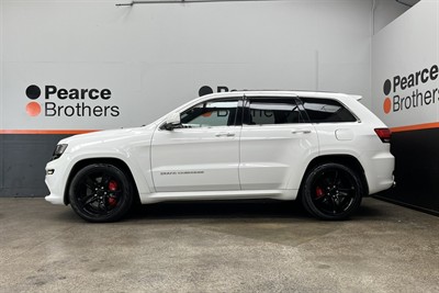 2014 Jeep Grand Cherokee - Thumbnail