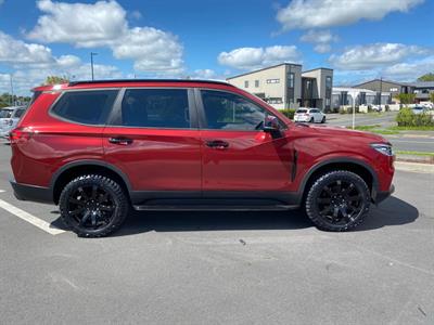 2021 LDV D90 - Thumbnail