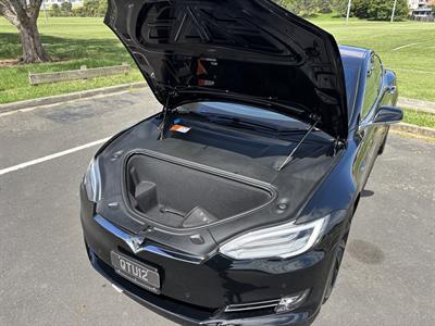 2017 Tesla Model S - Thumbnail