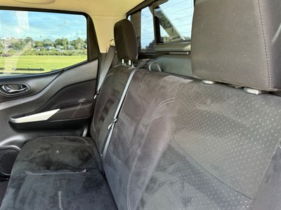 2018 Nissan Navara - Thumbnail