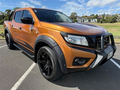 2018 Nissan Navara - Thumbnail