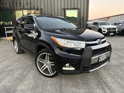 2015 Toyota Highlander - Thumbnail