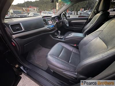 2015 Toyota Highlander - Thumbnail