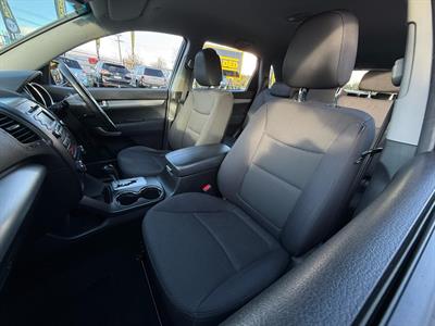 2012 Kia Sorento - Thumbnail