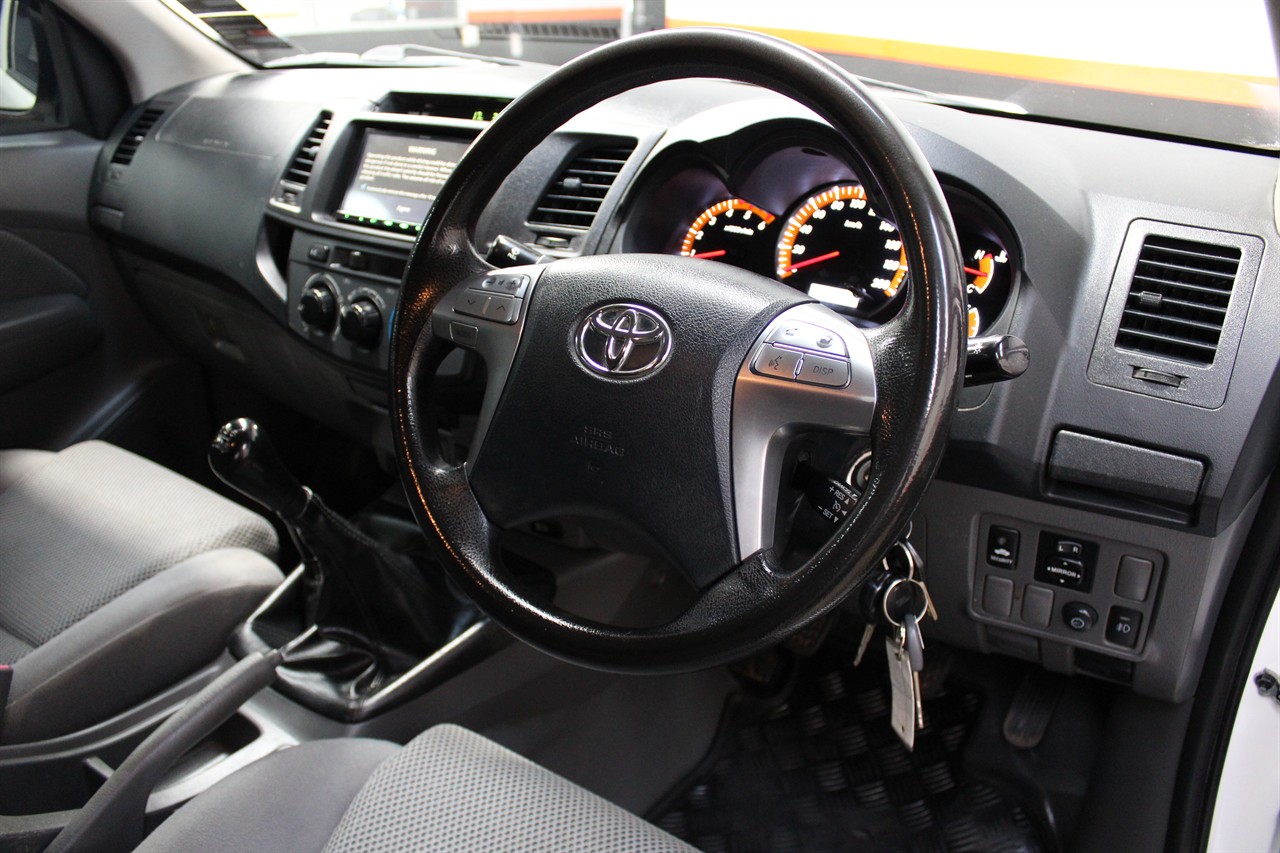 2015 Toyota Hilux