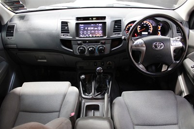 2015 Toyota Hilux - Thumbnail