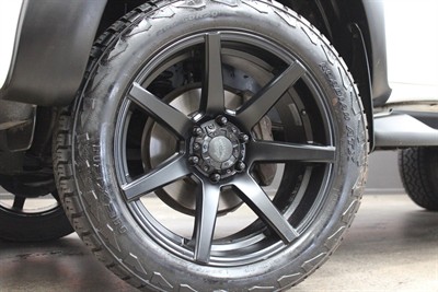 2015 Toyota Hilux - Thumbnail