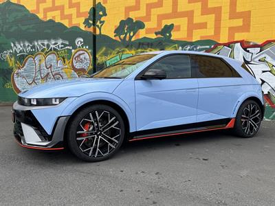 2024 Hyundai Ioniq 5 - Thumbnail
