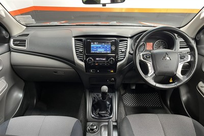 2018 Mitsubishi Triton - Thumbnail