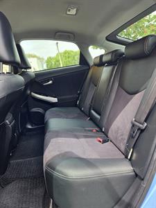 2012 Toyota Prius - Thumbnail