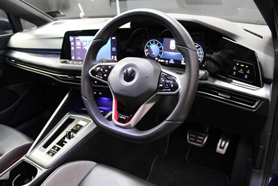 2021 Volkswagen GOLF - Thumbnail