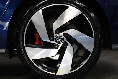 2021 Volkswagen GOLF - Thumbnail