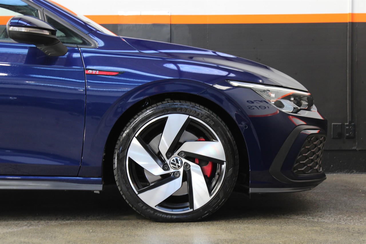 2021 Volkswagen GOLF