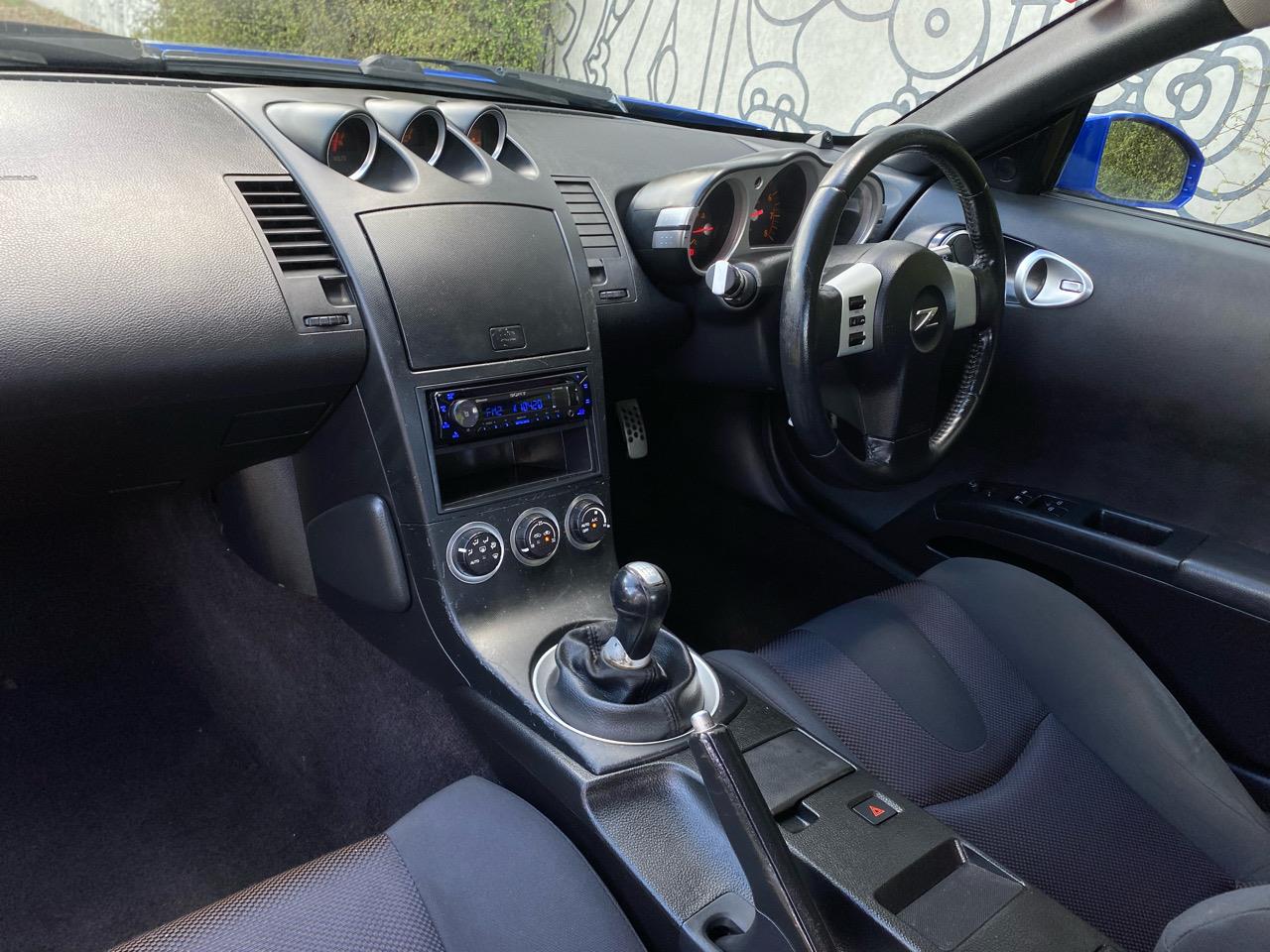 2005 Nissan FAIRLADY