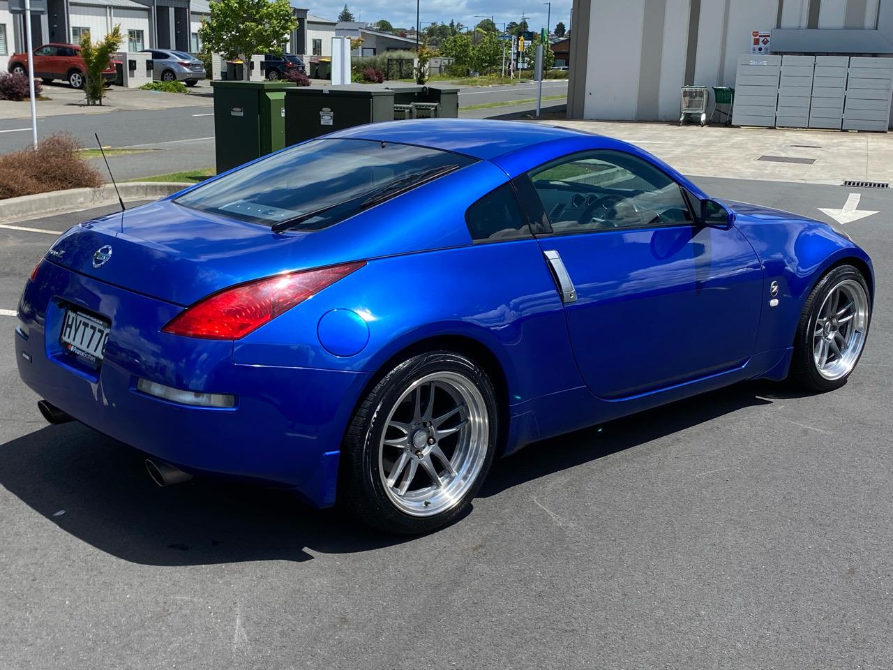 2005 Nissan FAIRLADY
