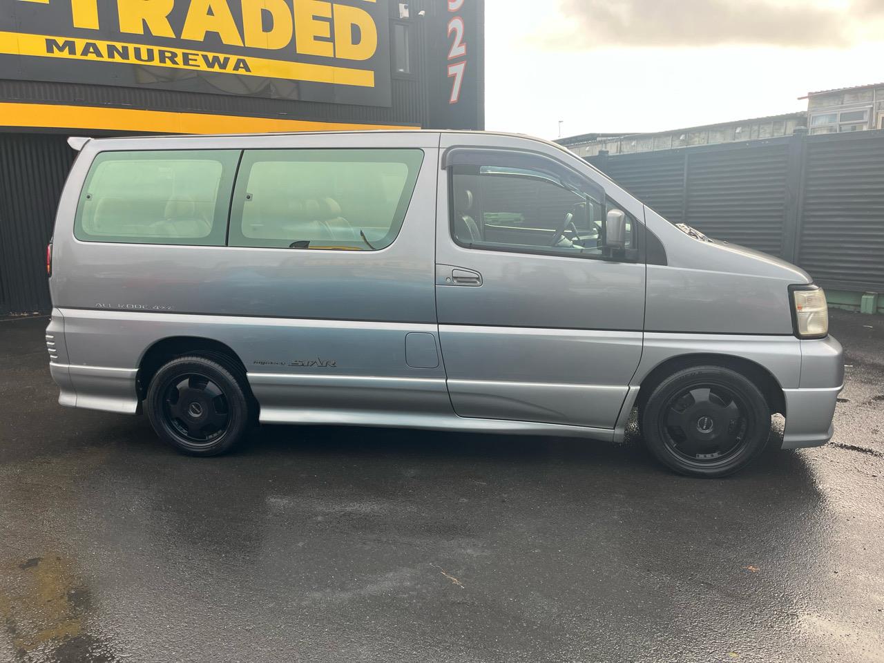 2000 Nissan Elgrand