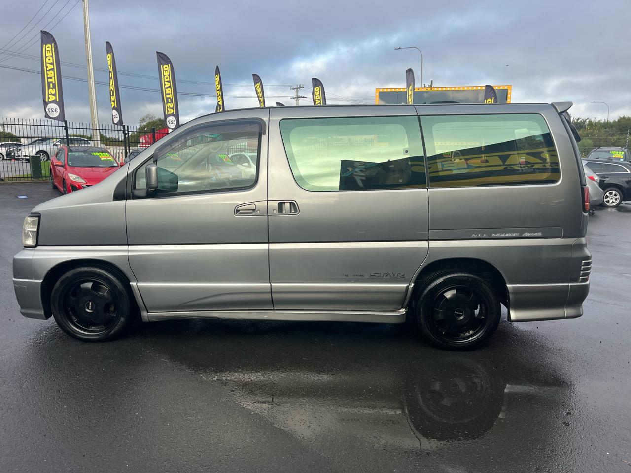 2000 Nissan Elgrand