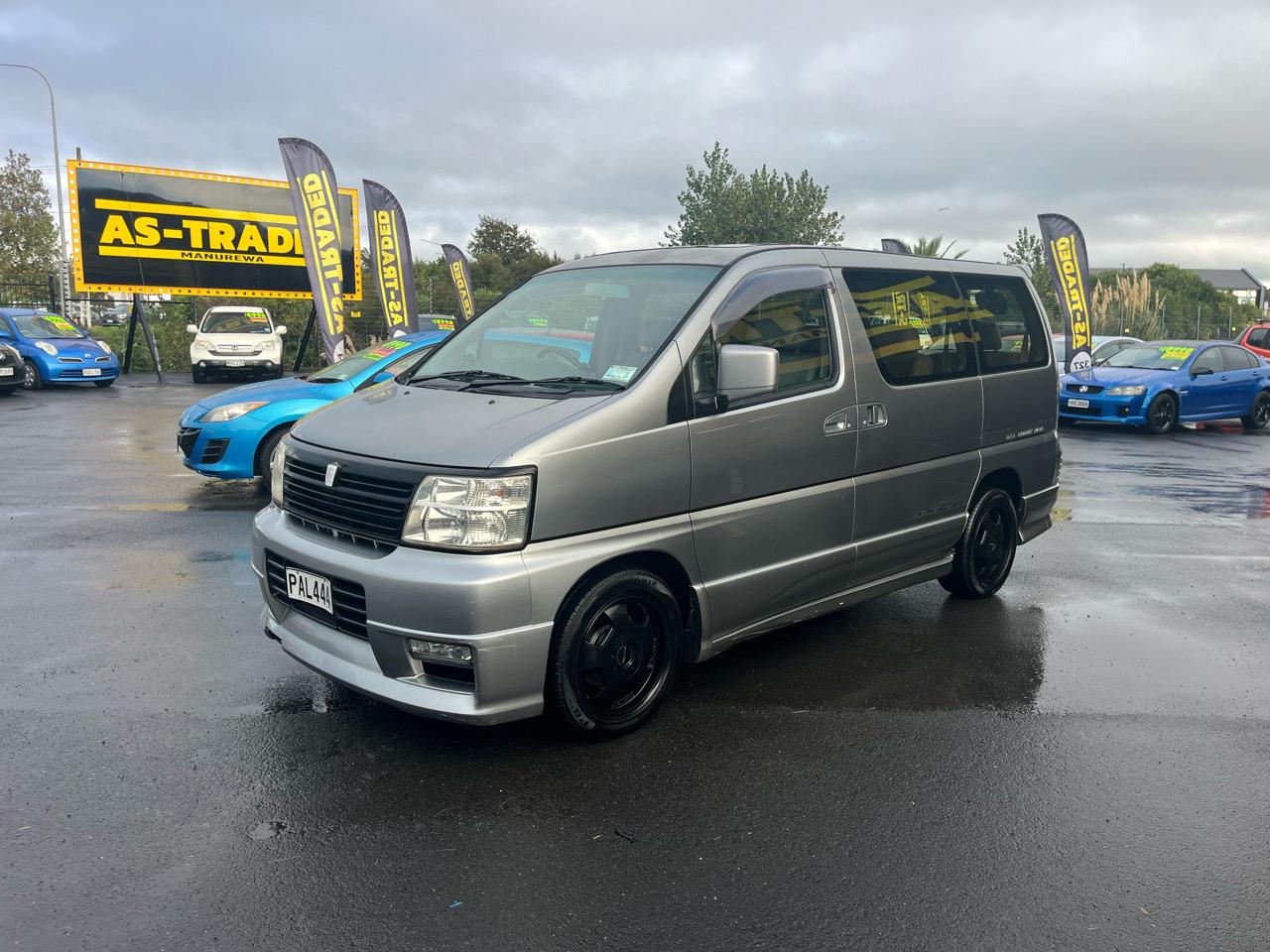2000 Nissan Elgrand