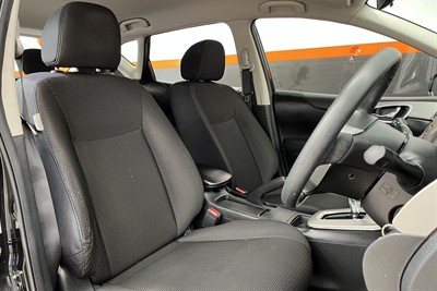 2014 Nissan Pulsar - Thumbnail