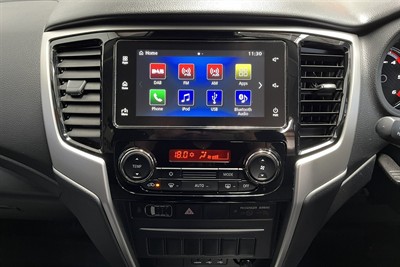 2024 Mitsubishi Triton - Thumbnail