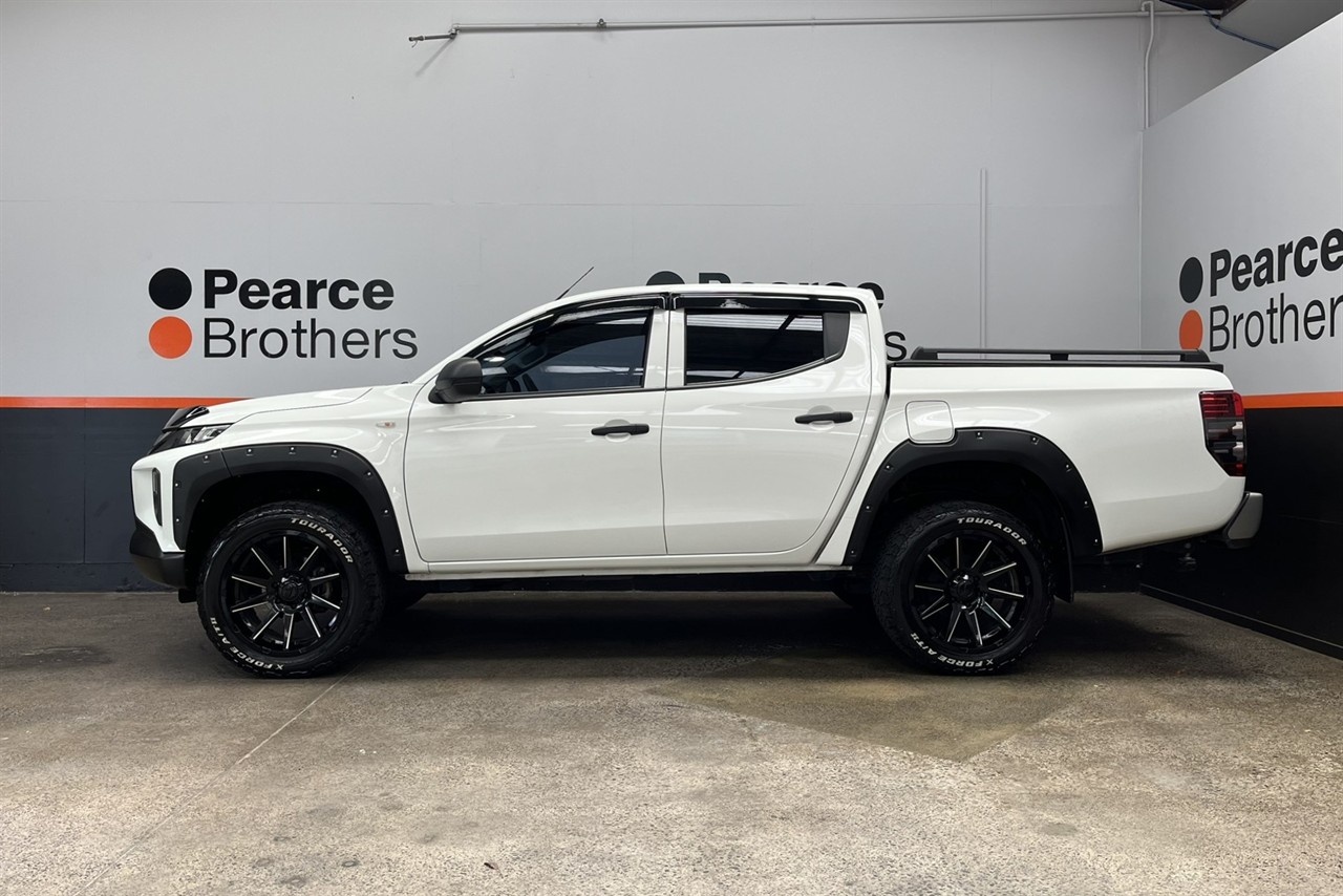 2024 Mitsubishi Triton