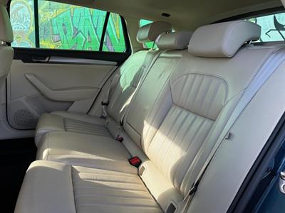 2017 Skoda Superb - Thumbnail