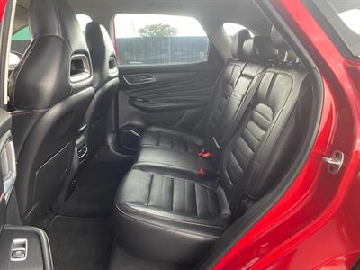 2023 MG Hs - Thumbnail