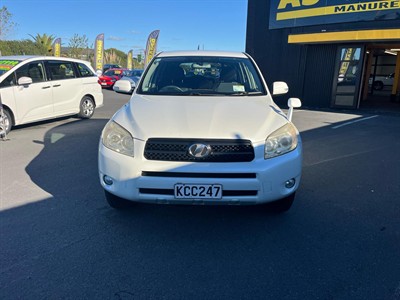 2005 Toyota RAV4 - Thumbnail