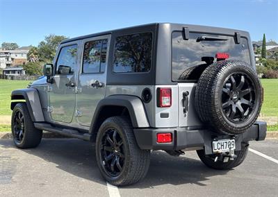 2017 Jeep WRANGLER - Thumbnail