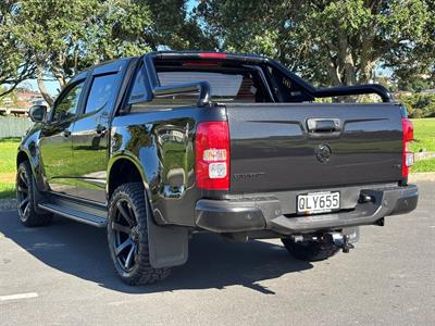 2017 Holden Colorado - Thumbnail