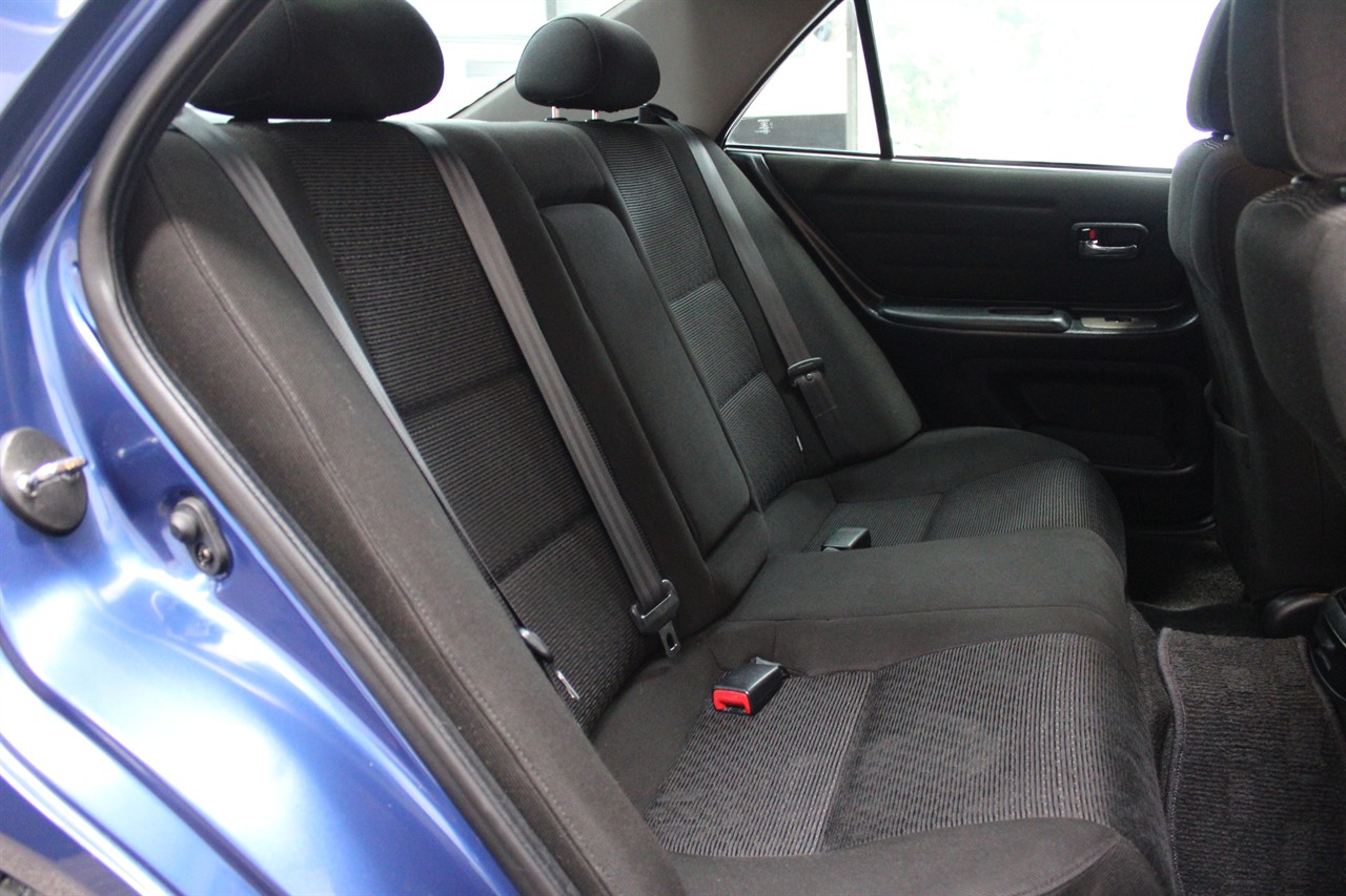2002 Toyota Altezza