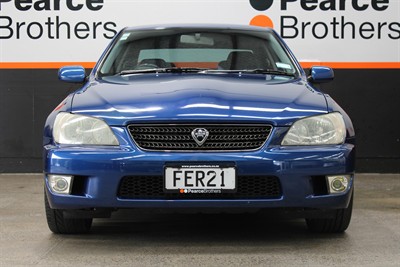 2002 Toyota Altezza - Thumbnail