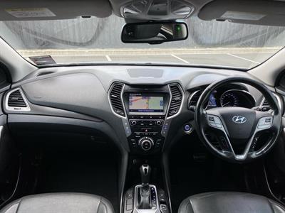 2017 Hyundai SANTA FE - Thumbnail