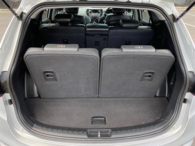 2017 Hyundai SANTA FE - Thumbnail