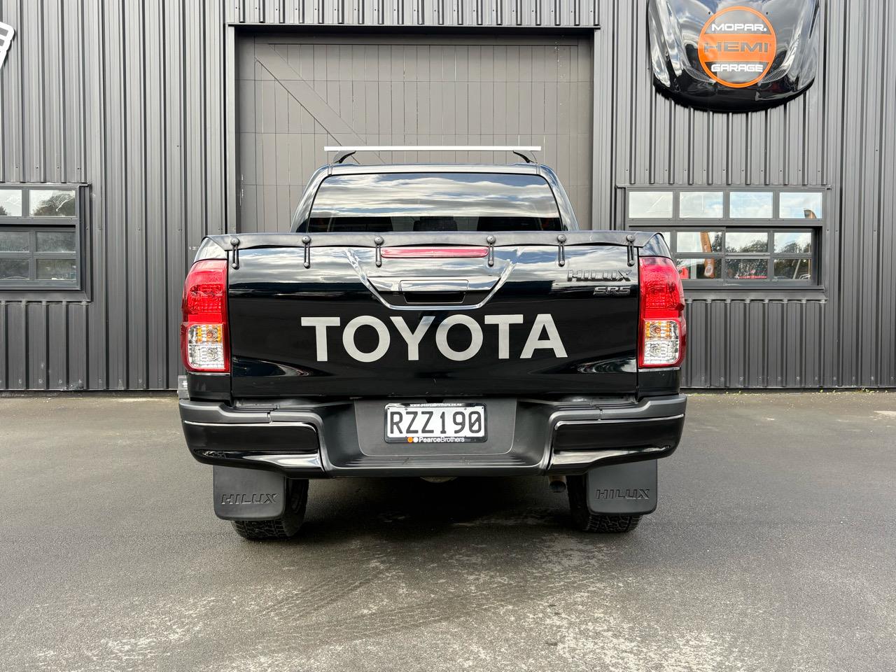 2017 Toyota Hilux