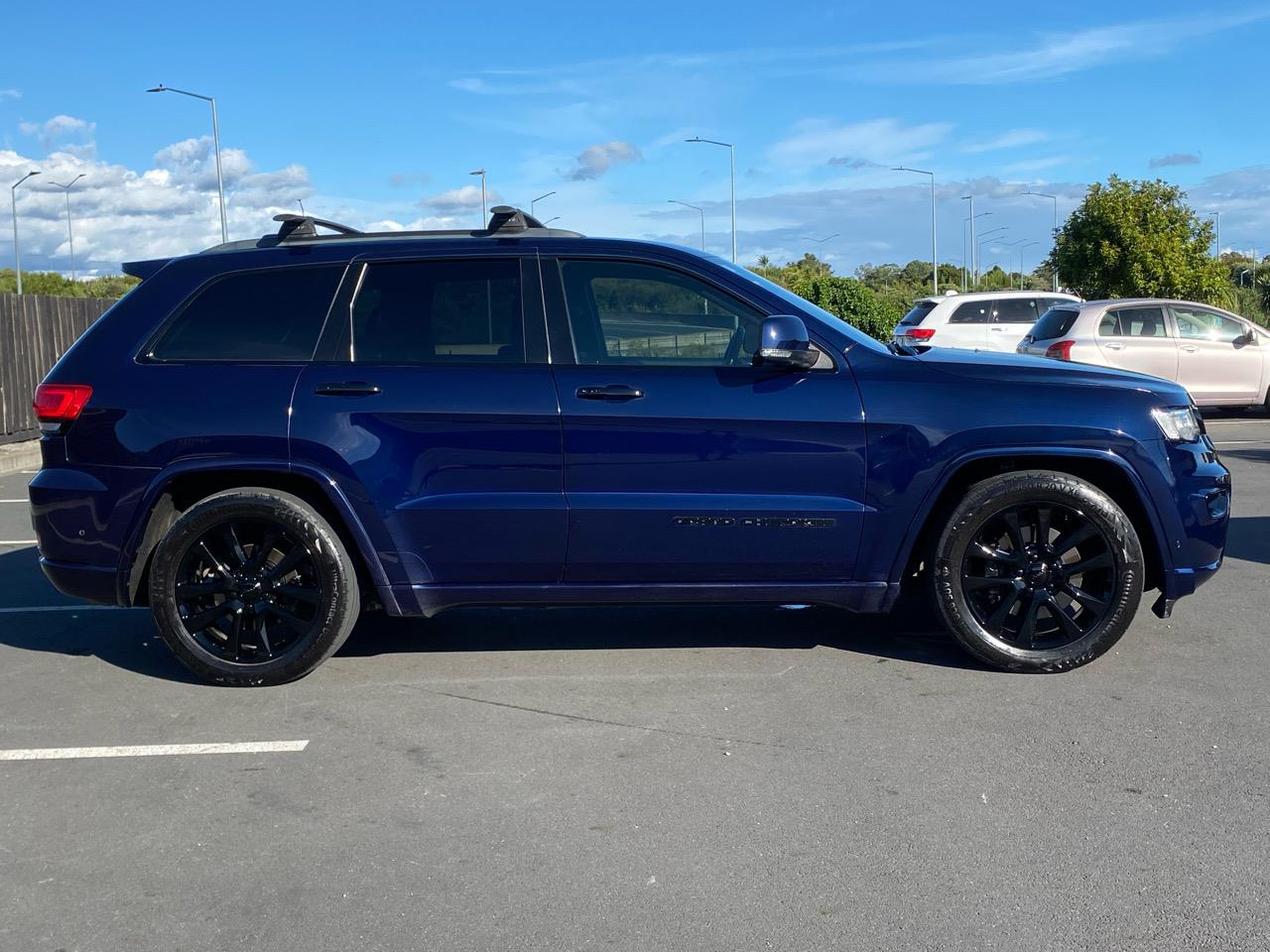 2019 Jeep GRAND CHEROKEE