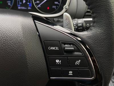 2023 Mitsubishi Eclipse Cross - Thumbnail