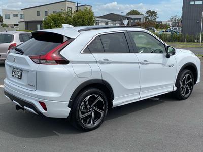 2023 Mitsubishi Eclipse Cross - Thumbnail