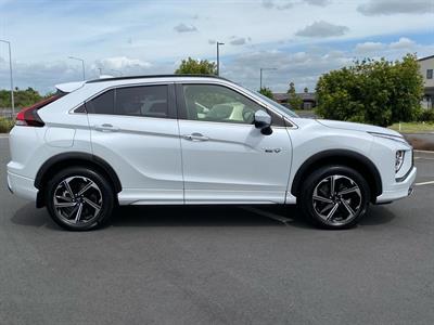 2023 Mitsubishi Eclipse Cross - Thumbnail