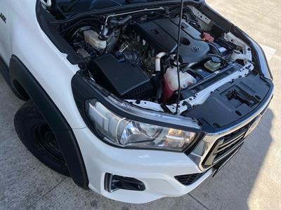 2019 Toyota Hilux - Thumbnail