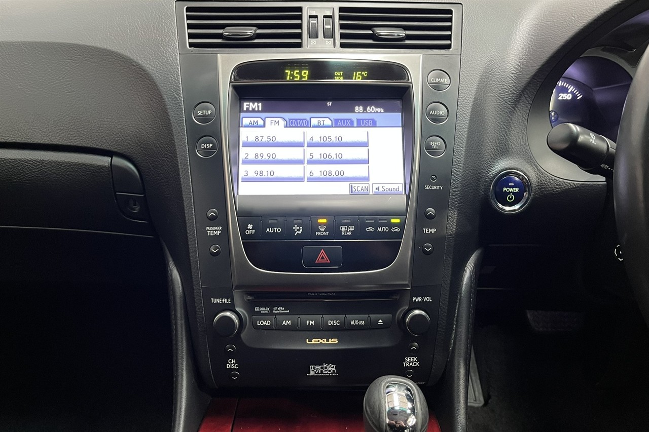 2011 Lexus Gs450h